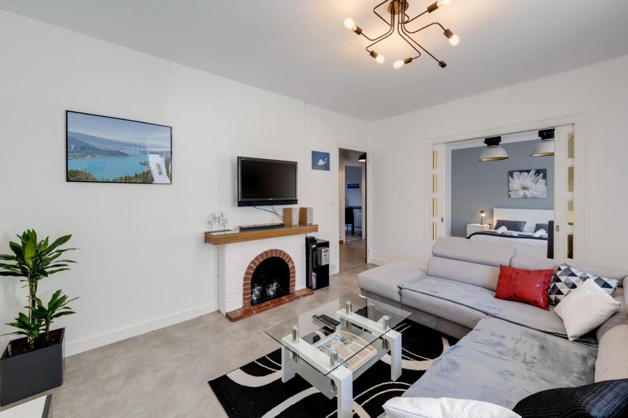 Les Capucins - 3 Bedroom Apartment Near The City آنسي المظهر الخارجي الصورة